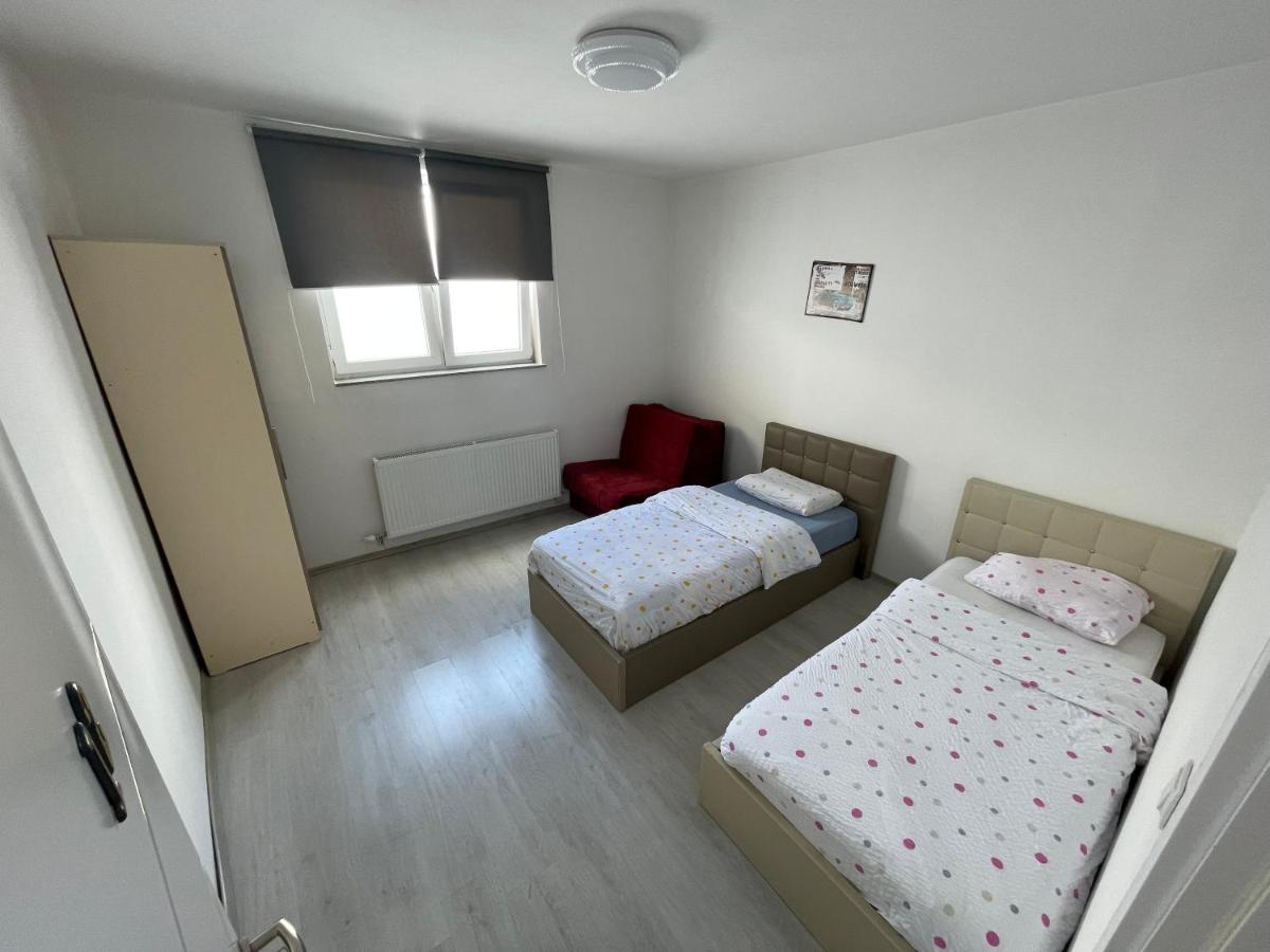 Got Prishtina Hostel プリシュティナ エクステリア 写真